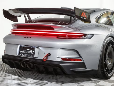 Used 2022 Porsche 911 GT3 RWD image 11