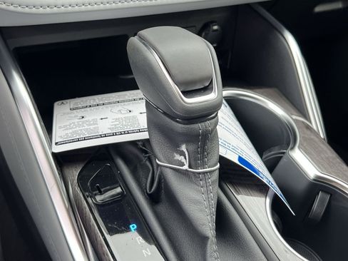 New 2026 Toyota Highlander Platinum image 17