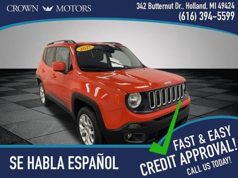 Used 2017 Jeep Renegade Latitude w/ Cold Weather Group image 1