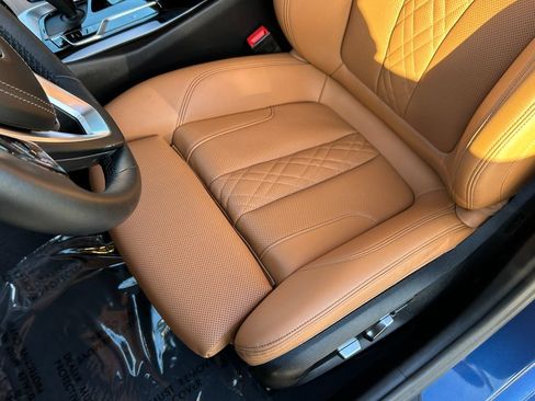 Used 2023 BMW 540i w/ Convenience Package RWD image 15