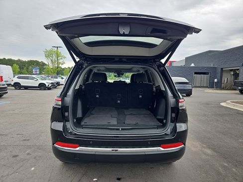 Used 2022 Jeep Grand Cherokee Limited 4xe AWD/4WD image 14