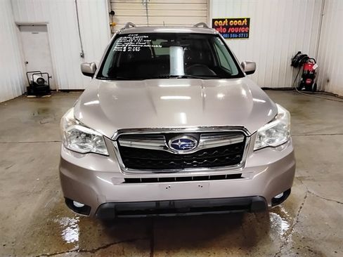 Used 2015 Subaru Forester 2.5i Premium AWD/4WD image 7
