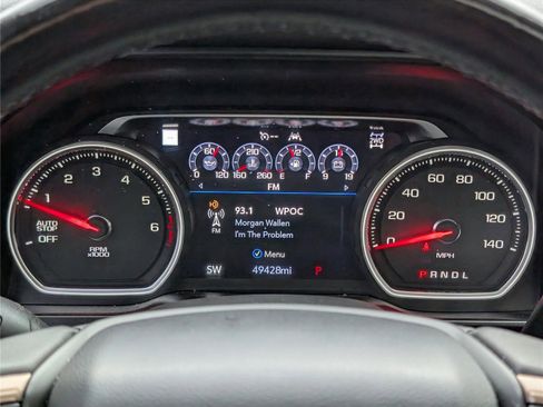 Used 2019 Chevrolet Silverado 1500 High Country w/ Technology Package image 34