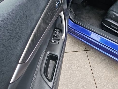 Used 2017 Honda Accord EX-L image 10