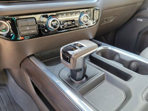 Certified 2022 GMC Sierra 1500 SLT image 22