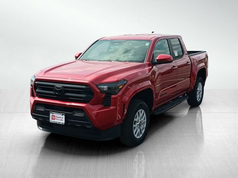 New 2026 Toyota Tacoma SR5 AWD/4WD image 3
