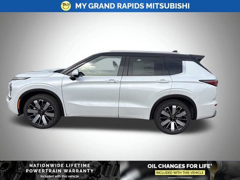 New 2026 Mitsubishi Outlander SEL AWD/4WD image 6