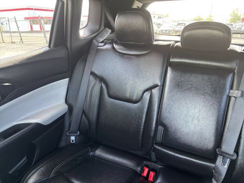 Used 2025 Jeep Compass Limited AWD/4WD image 35