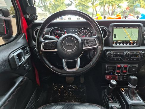 Used 2020 Jeep Gladiator Rubicon AWD/4WD image 13