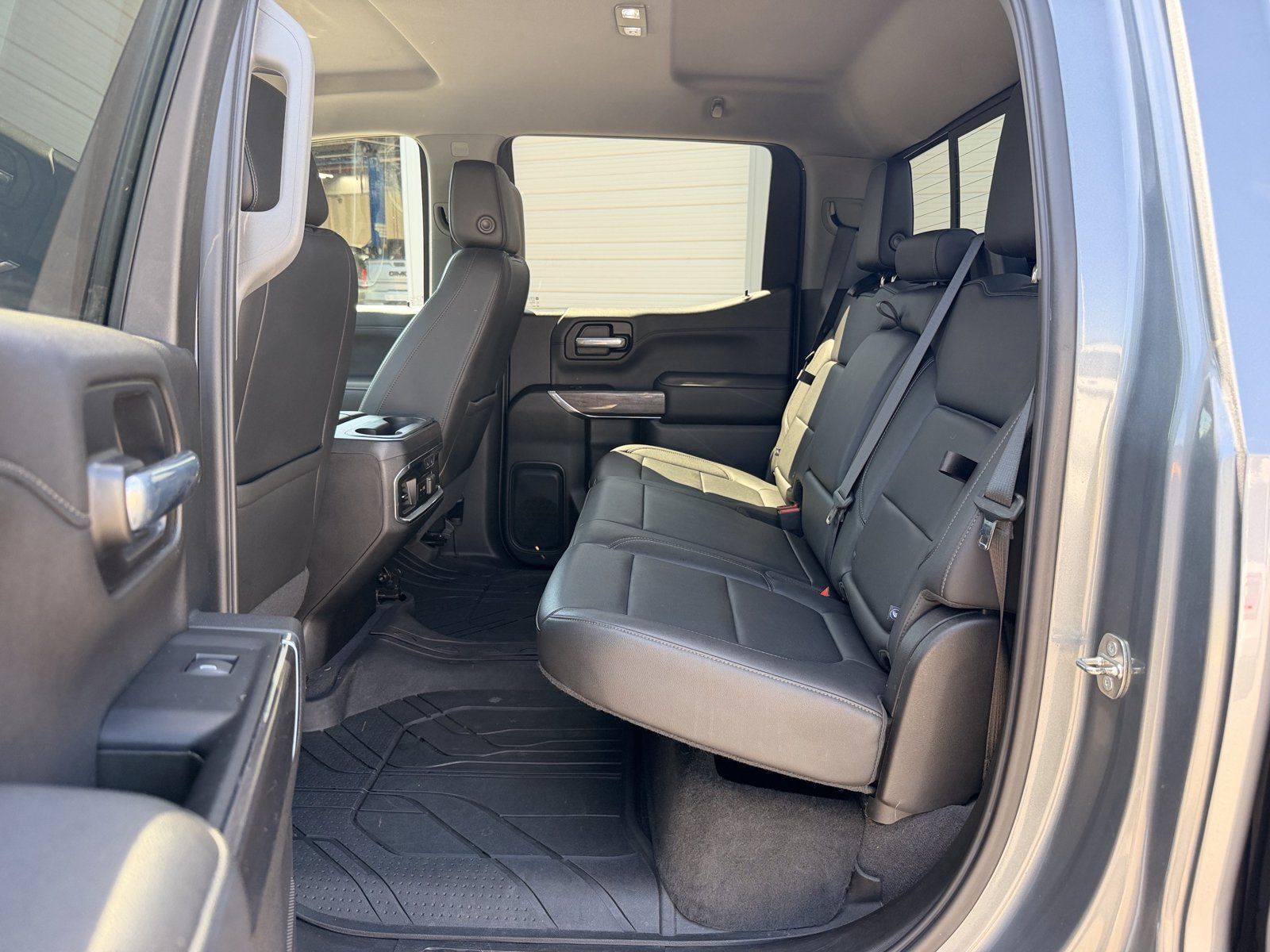 Used 2019 Chevrolet Silverado 1500 LTZ w/ LTZ Plus Package AWD/4WD image 30