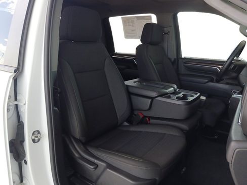 Used 2024 Chevrolet Silverado 2500 LT image 29