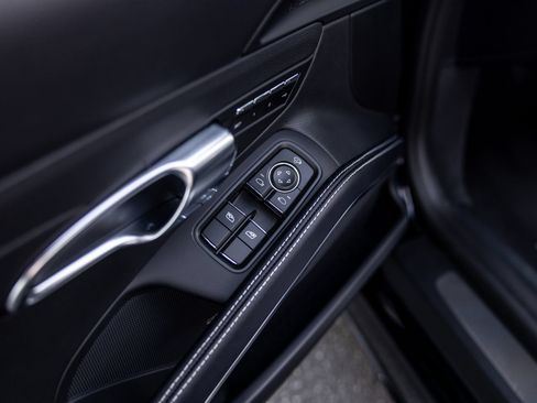 Certified 2024 Porsche 718 Boxster RWD image 43