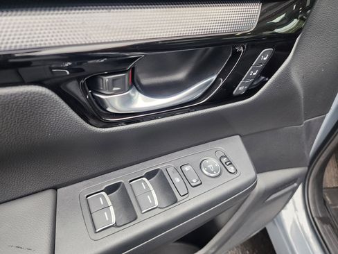 Used 2025 Honda CR-V EX-L image 23