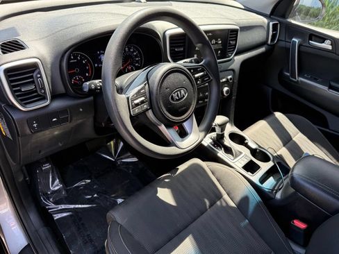 Used 2021 Kia Sportage LX AWD/4WD image 13
