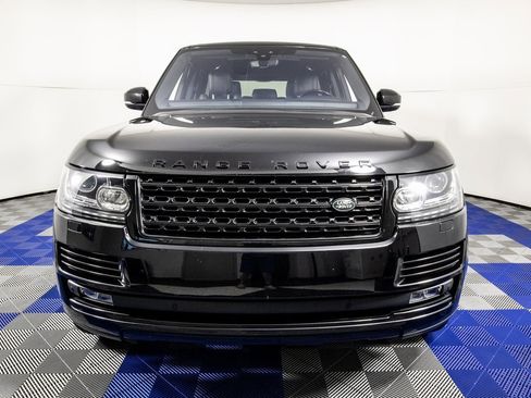 Used 2017 Land Rover Range Rover Supercharged image 2