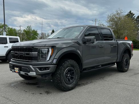 Used 2021 Ford F150 Raptor w/ Equipment Group 801A High AWD/4WD image 7