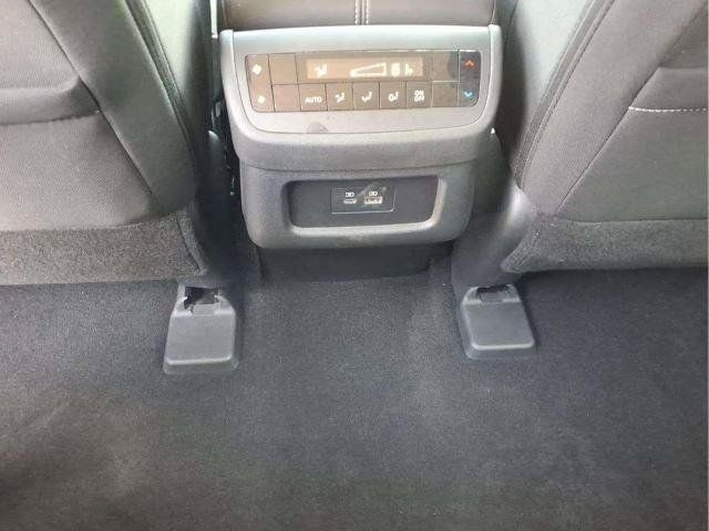 Certified 2024 Nissan Pathfinder SV FWD image 13