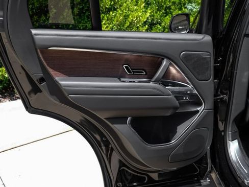 New 2026 Land Rover Range Rover SE AWD/4WD image 59