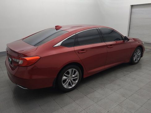 Used 2018 Honda Accord LX image 10