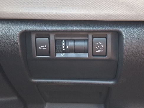 Certified 2026 Subaru Forester Premium AWD/4WD image 24