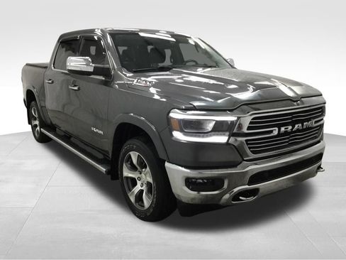 Used 2022 RAM 1500 Laramie AWD/4WD image 3
