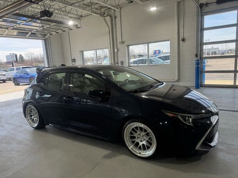 Used 2020 Toyota Corolla XSE FWD image 1