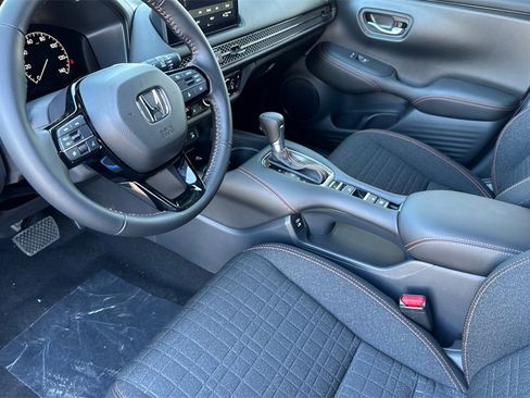 New 2026 Honda HR-V Sport image 7