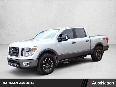 Used 2018 Nissan Titan PRO-4X w/ Pro-4x Convenience Package AWD/4WD image 1