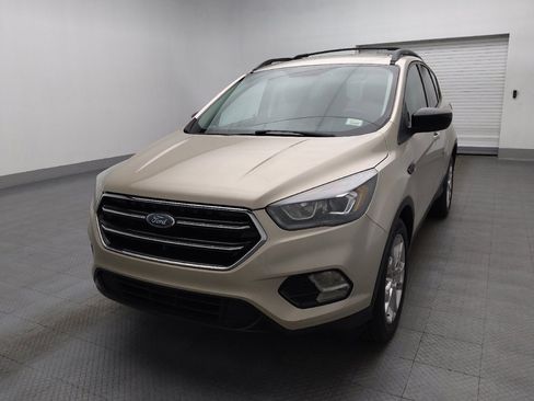 Used 2017 Ford Escape SE w/ SE Sport Appearance Package image 15