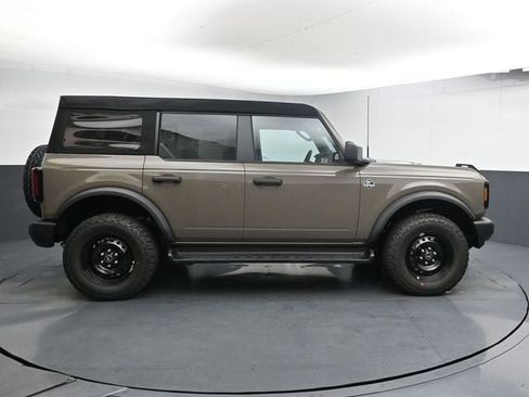 New 2026 Ford Bronco Outer Banks AWD/4WD image 13
