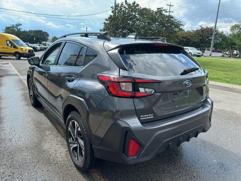 Used 2025 Subaru Crosstrek 2.5i Premium AWD/4WD image 6
