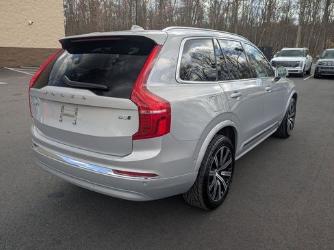 Used 2023 Volvo XC90 B5 Plus AWD/4WD image 5