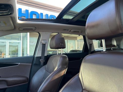 Used 2019 Kia Sorento SX AWD/4WD image 17