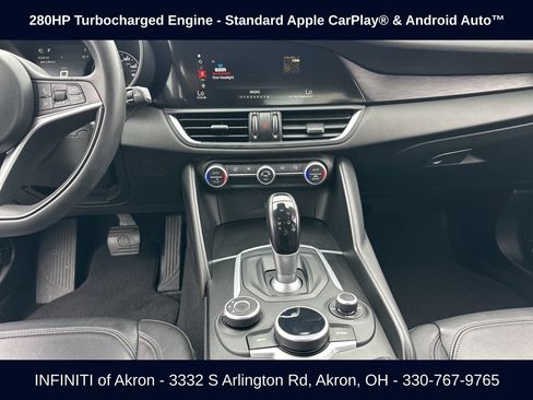 Used 2018 Alfa Romeo Giulia AWD image 44