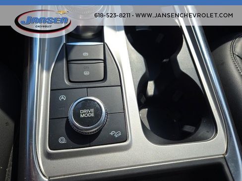 Used 2024 Ford Explorer XLT w/ Equipment Group 202A image 30