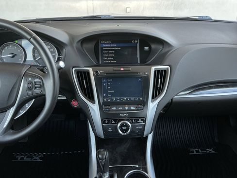 Used 2020 Acura TLX w/Technology Pkg image 9