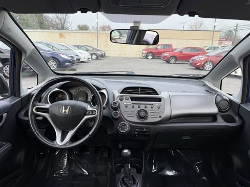 Used 2010 Honda Fit Sport image 12