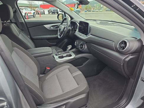 Certified 2025 Chevrolet Blazer LT AWD/4WD image 24