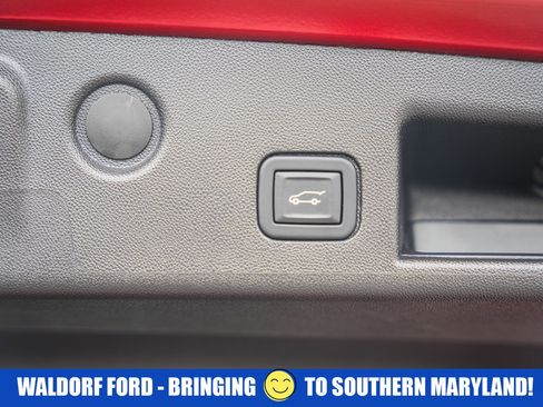 Used 2024 Chevrolet Equinox LT image 10