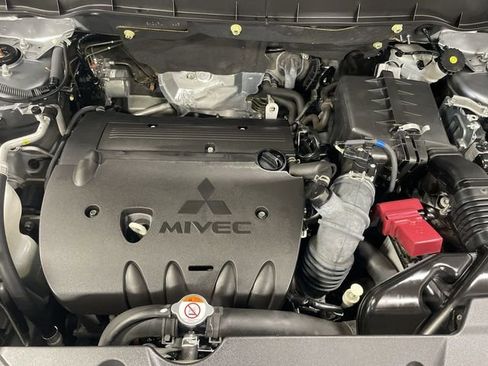 Used 2024 Mitsubishi Outlander Sport AWD image 28