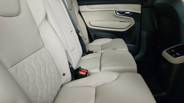 New 2026 Volvo XC90 T8 Plus w/ Protection Package AWD/4WD image 35