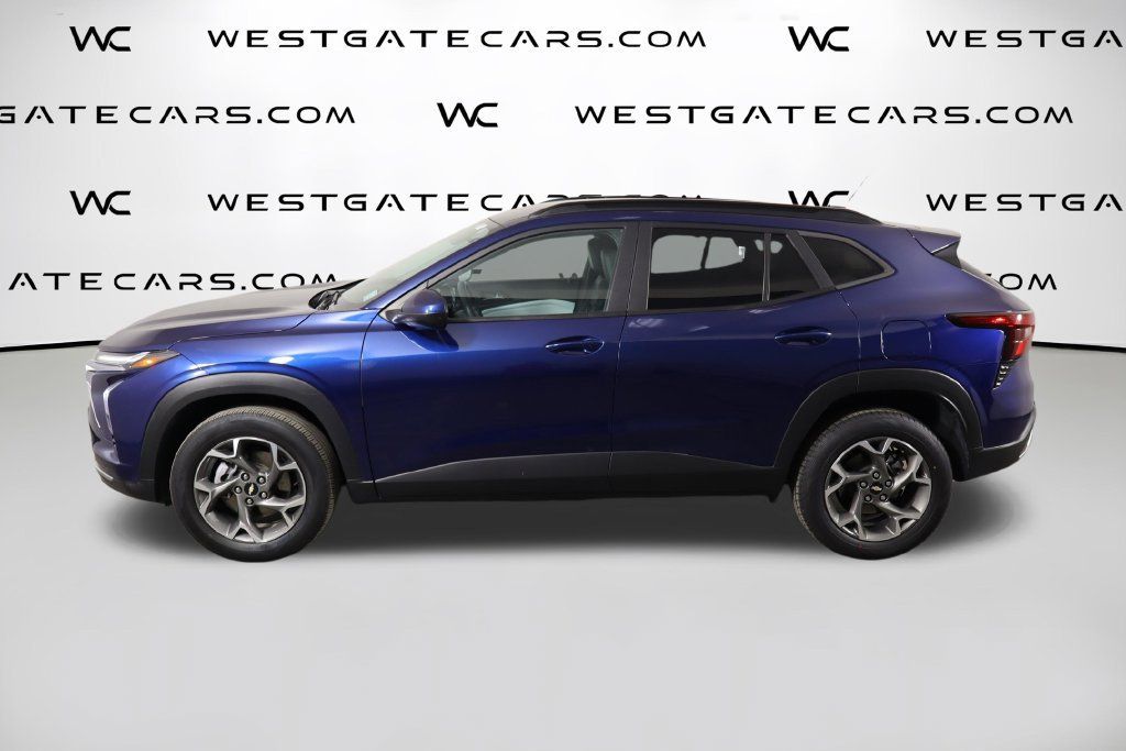 Used 2024 Chevrolet Trax LT FWD image 5