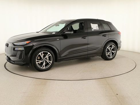 New 2027 Audi Q6 e-tron Prestige AWD/4WD image 13