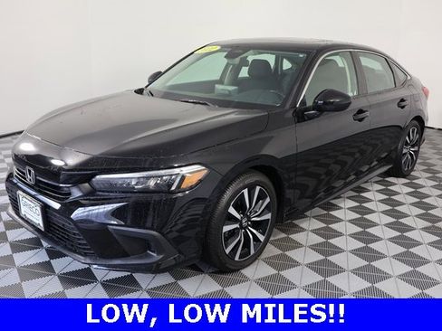 Used 2022 Honda Civic EX image 4