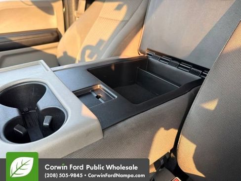Used 2019 Ford F150 XLT w/ Equipment Group 302A Luxury AWD/4WD image 23