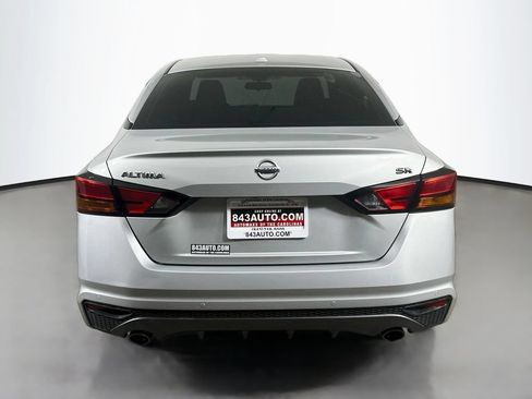 Used 2022 Nissan Altima 2.5 SR FWD image 6