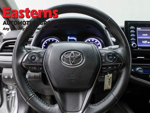 Used 2024 Toyota Camry SE FWD image 10