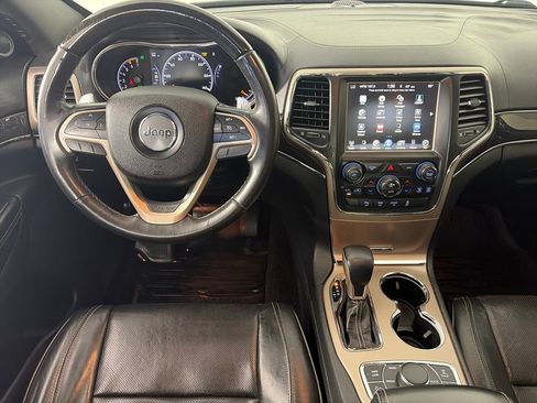 Used 2016 Jeep Grand Cherokee Overland image 14
