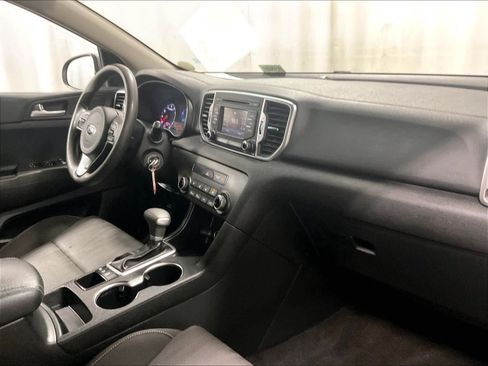 Used 2019 Kia Sportage LX image 14