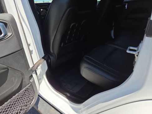 Used 2021 Jeep Wrangler Unlimited Rubicon AWD/4WD image 20